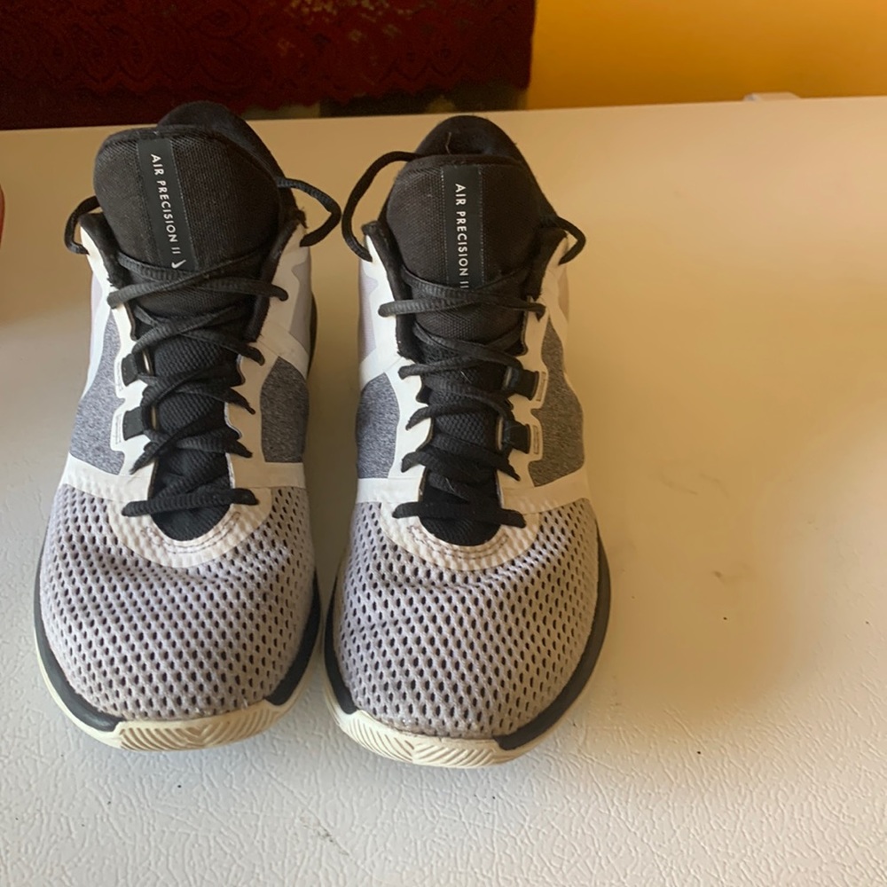 Nikes Air Precision 11 men’s Shoes size 7